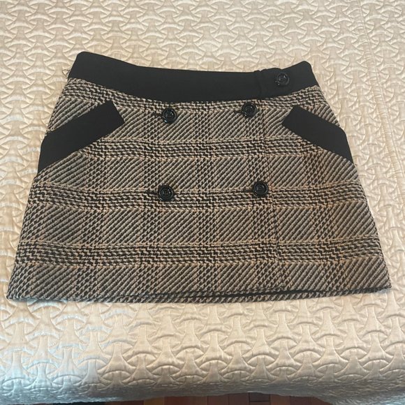 Karen Millen Dresses & Skirts - Karen Millen 100% Wool Mini Skirt Size US 6